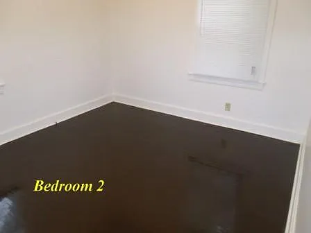 605 Compton St — Photo 2