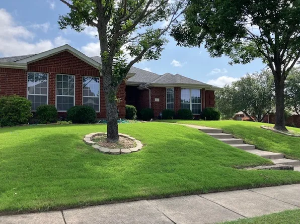 3021 Sagebrush Dr, Mesquite, TX 75181