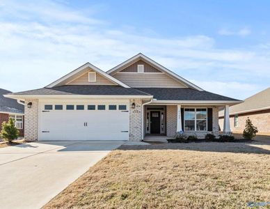 9104 Eagle Trace Dr SE, Owens Cross Roads, AL, 35763