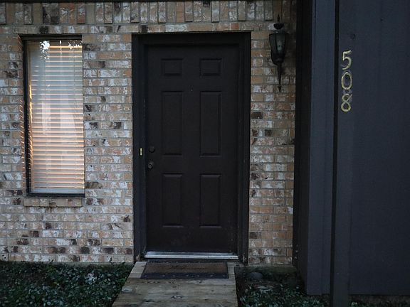 2nd image of 508 Hickory Dr #508