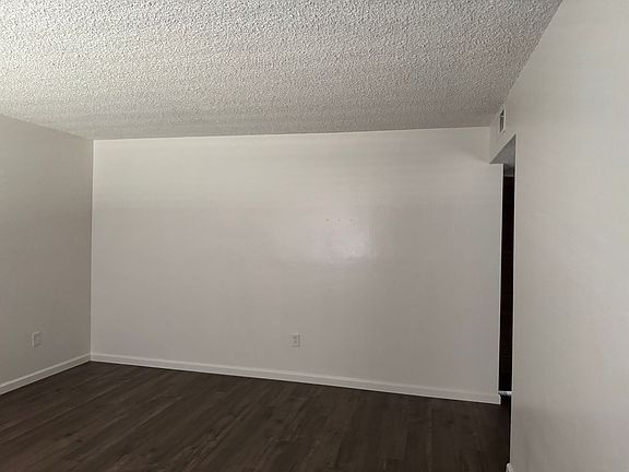 3rd image of 6812 Klamath Way #B