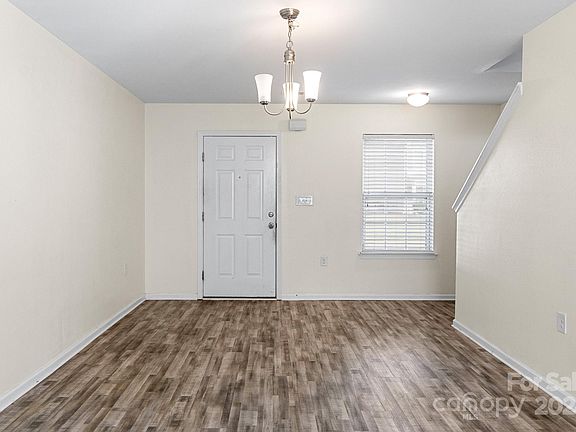 2nd image of 3725 Hope Marian St