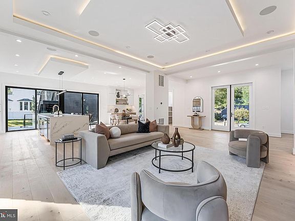 2nd image of 3215 Cofer Rd