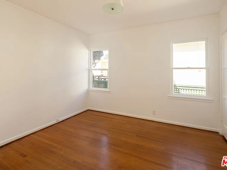2346 Pearl St — Photo 9