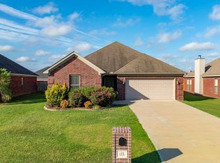 115 Vienne Pl, Maumelle, AR 72113