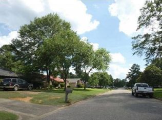 265 Cotton Blossom Rd, Millbrook, AL 36054