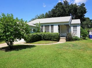 3830 Greenway Pl, Shreveport, LA 71105