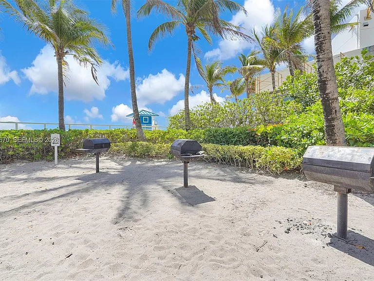 3001 S Ocean Dr #1611 — Photo 47