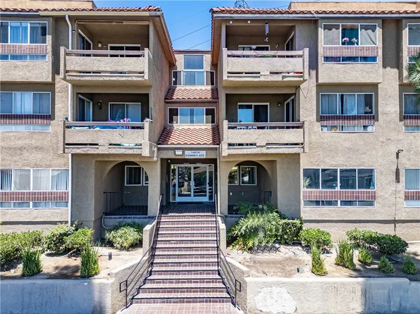 14819 Downey Ave APT 134, Paramount, CA 90723