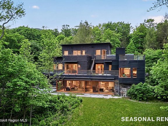 5th image of 125 Valley View Way