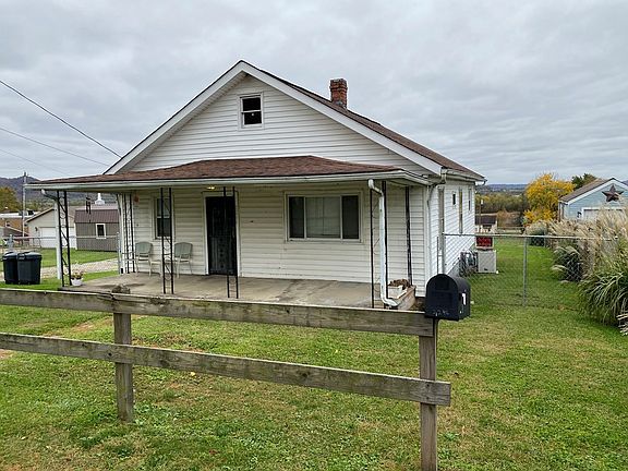2nd image of 2246 Rose Ave