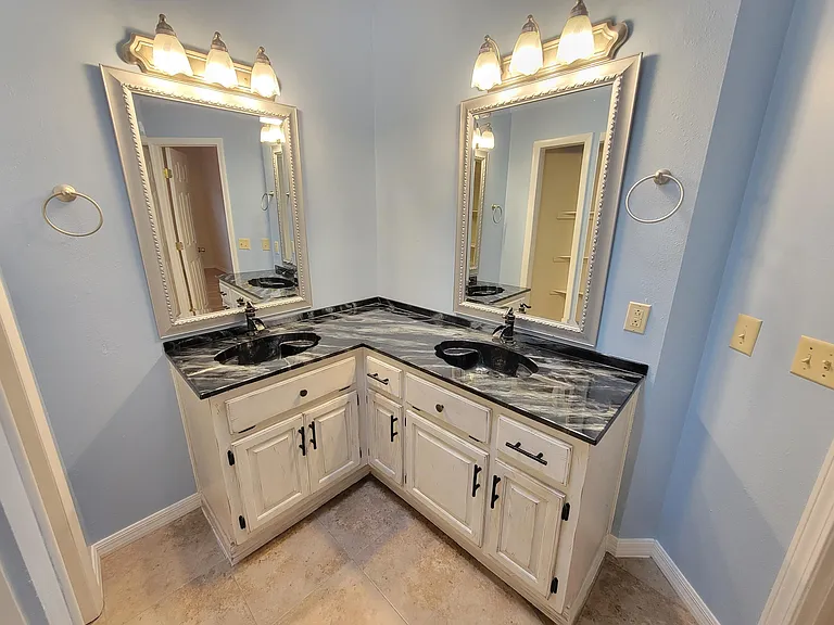 2225 Prytania Cir — Photo 12
