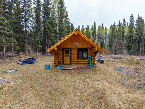 7111 Little Fort Hwy, Lone Butte, BC V0K 1X1