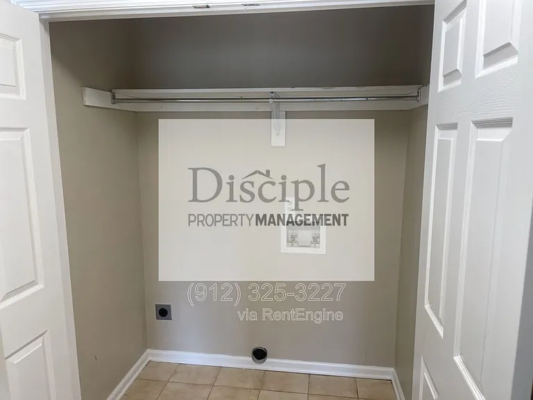 22 E Dubois St #7A — Photo 7