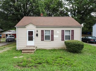 913 S English St, Greensboro, NC 27401