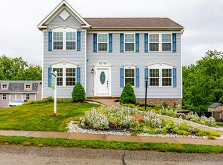 220 Chinkapin Dr, Natrona Heights, PA