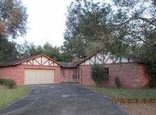 5048 18th St, Zephyrhills, FL 33542