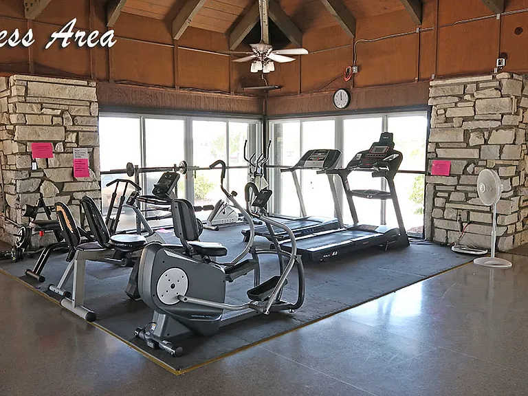 Renters have access to the Fitness Room, Clubhouse & Tennis Courts