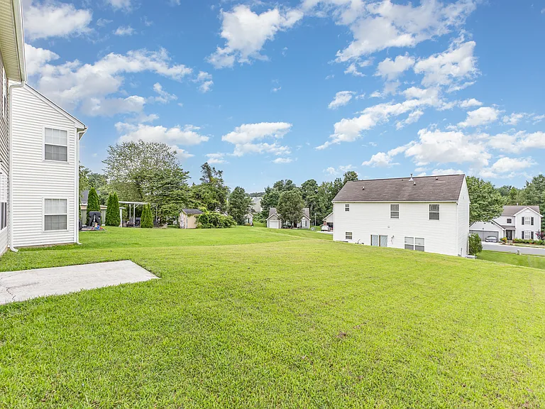 12915 Deaton Hill Dr — Photo 15