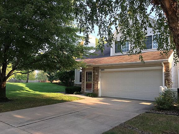 3rd image of 150 S Prairie View Dr Unit 1005