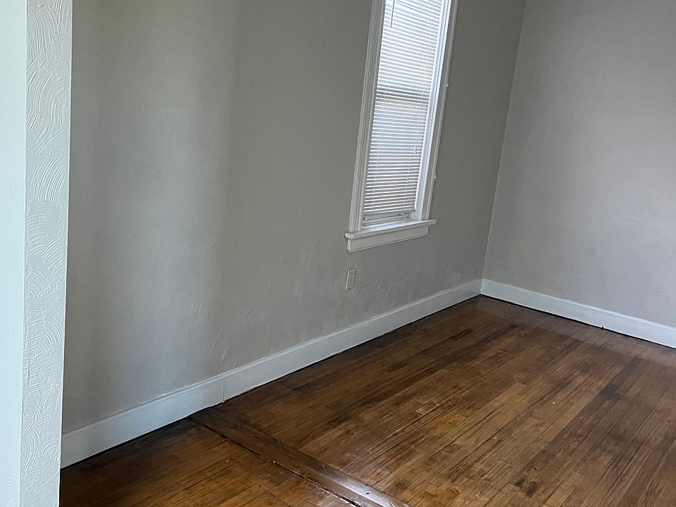 1st image of 1901 S 11th St #1B