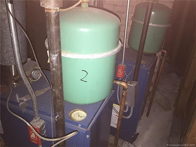 2nd image of 56 Sterling St