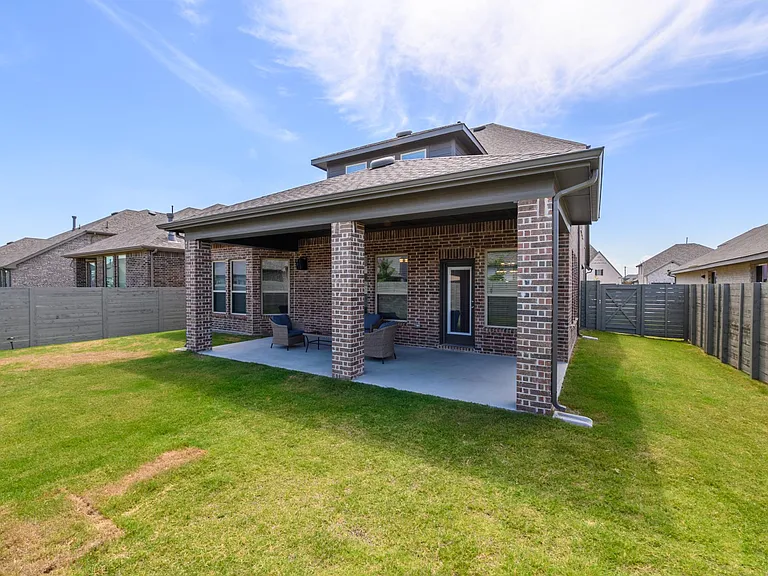 1604 Moss Trail Ct — Photo 34