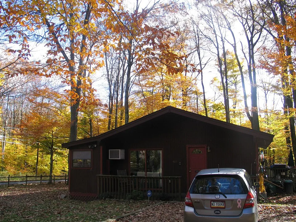 401 Antler Ln photo 1