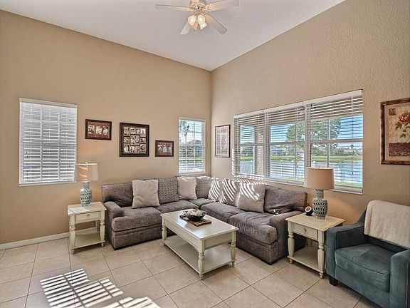 5th image of 9846 E Verona Cir