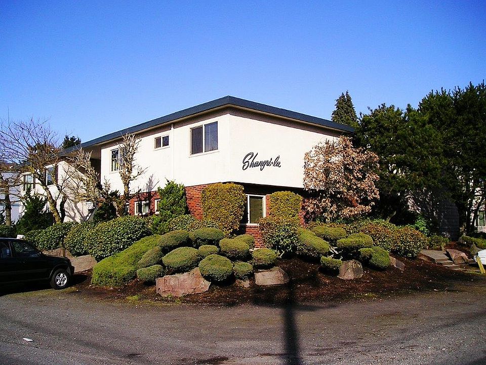 1st image of 12301 33rd Ave NE