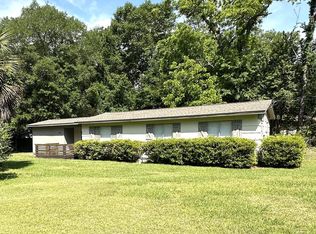 1910 Karen Ln, Tallahassee, FL 32304