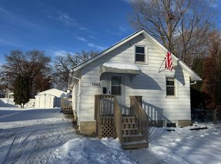 1205 10th St NE, Austin, MN 55912