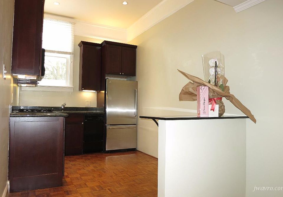 1st image of 2217 Pacific Ave APT 3