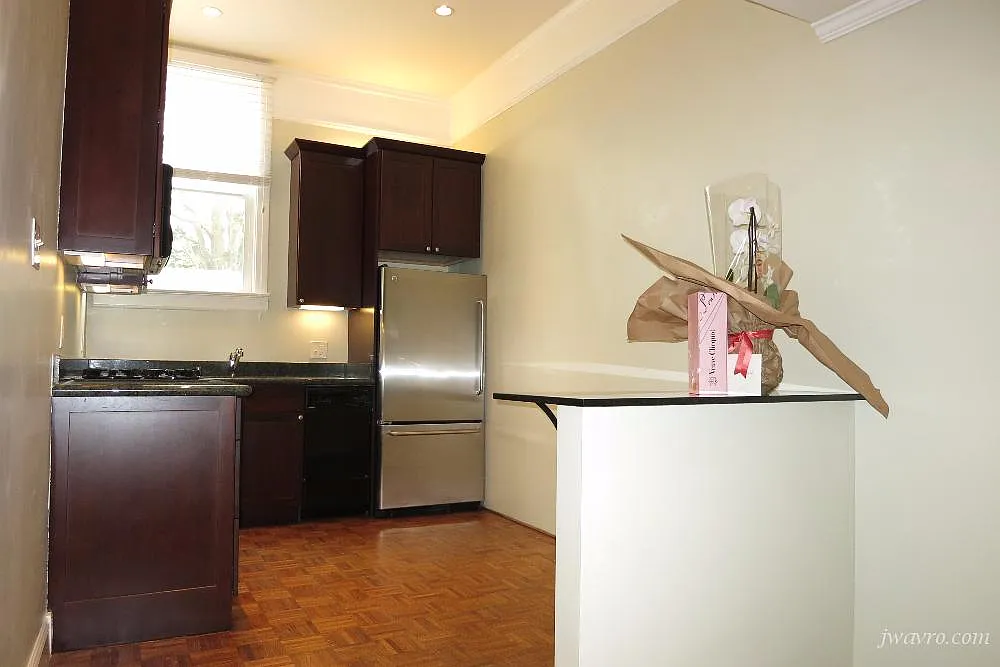 2217 Pacific Ave APT 3 photo 1