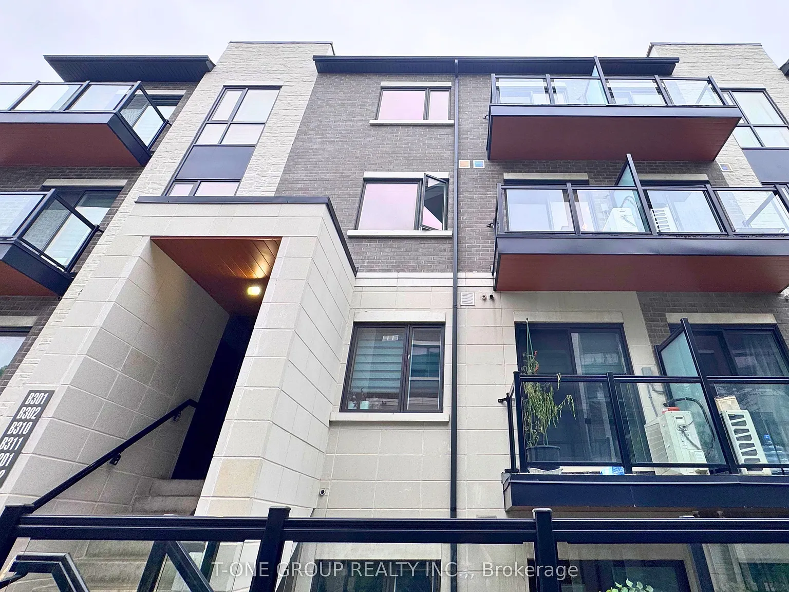 2 bed, $2,850 — Photo 2