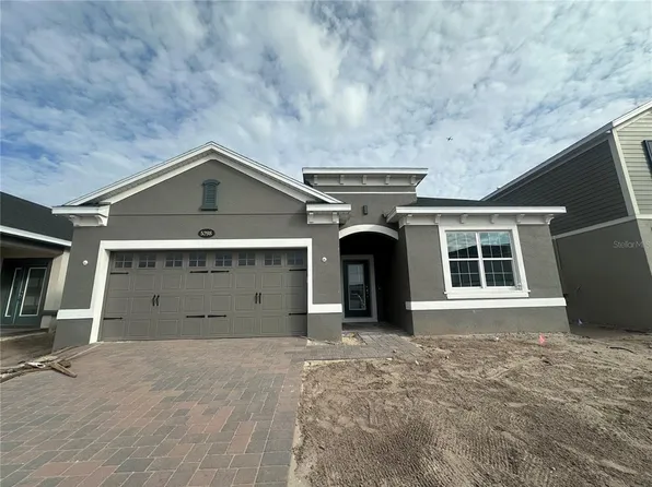 5298 Teirgarten St, Saint Cloud, FL 34771