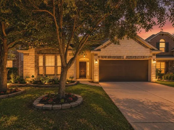 8619 Debbie Terrace Dr, Cypress, TX 77433
