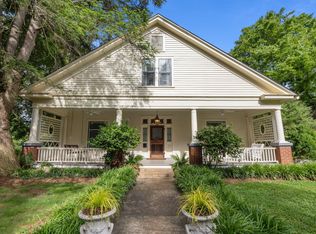 109 N Hassell St, Hillsborough, NC 27278