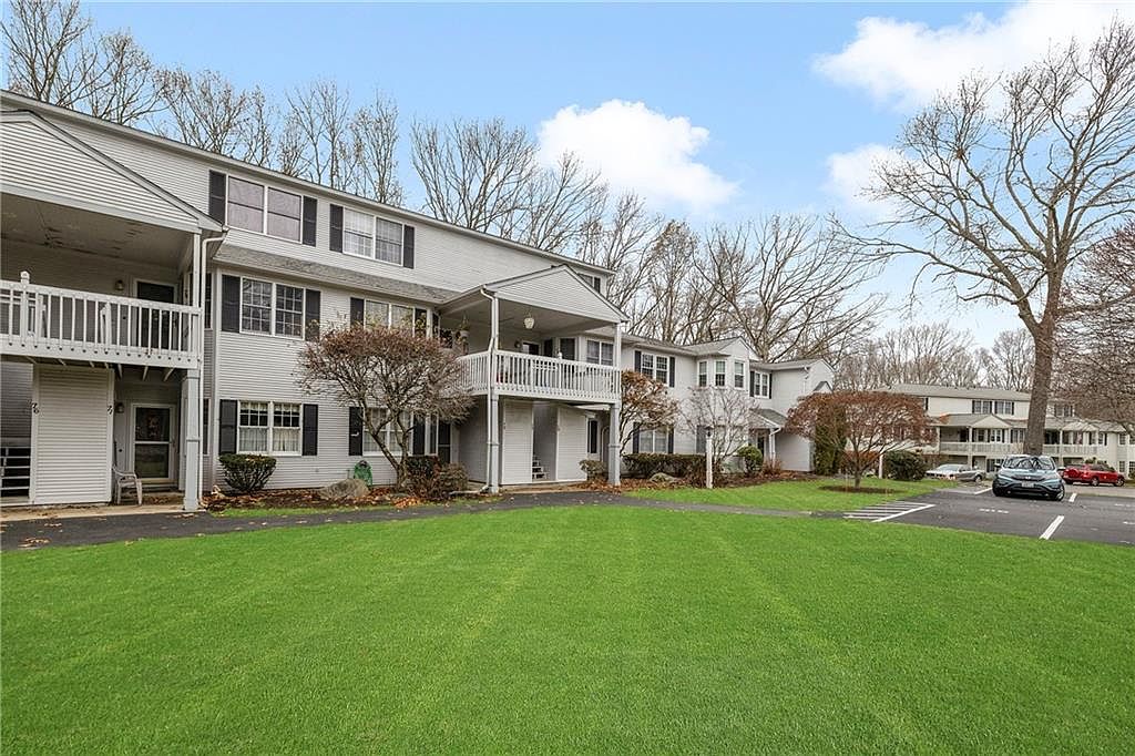 72 Trellis Dr, West Warwick, RI 02893 Zillow