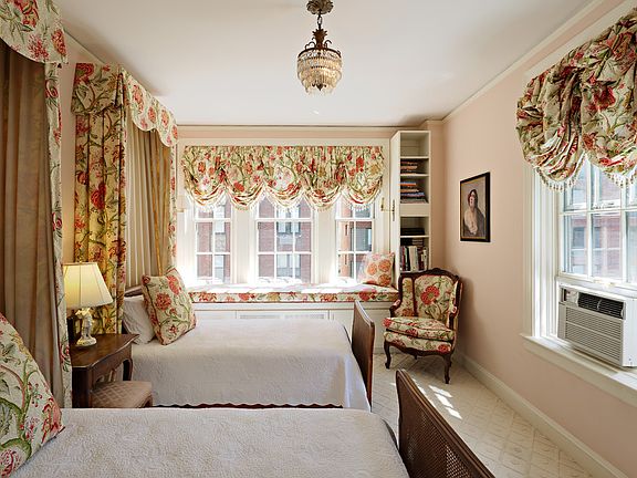 4th image of 1088 Park Ave #10A