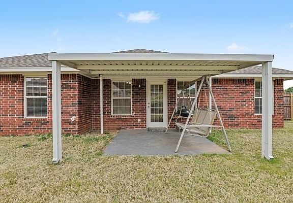 5th image of 5508 SE 80th St