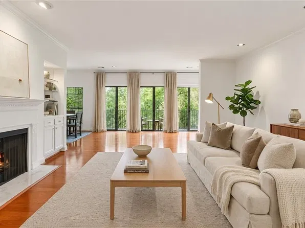 3071 Lenox Rd NE APT 11, Atlanta, GA 30324
