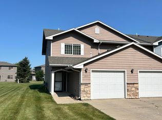 6515 S Santa Rosa Pl, Sioux Falls, SD 57108