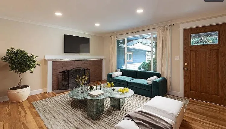 10625 NE 137th Pl — Photo 8