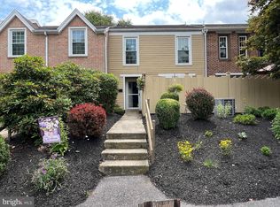 24 Medinah Dr, Reading, PA 19607
