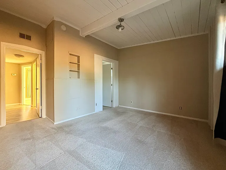 435 Dell Ave — Photo 23
