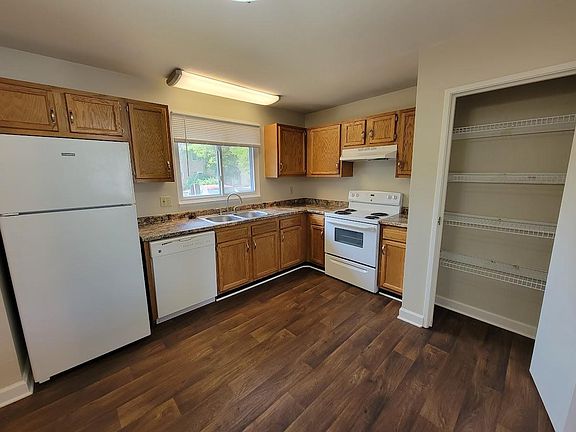 5th image of 1655 Wintercrest St #1655