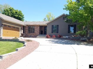 132 Lupine Dr, Torrington, WY 82240