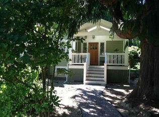 9521 49th Ave NE, Seattle, WA 98115