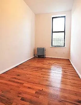 Rented by Metropolitan Property Group | media 9